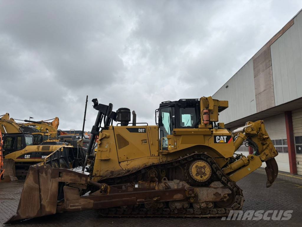 CAT D 8 T 履帶推土機