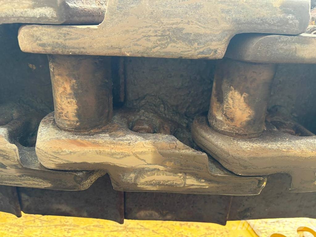 CAT D 8 T 履帶推土機