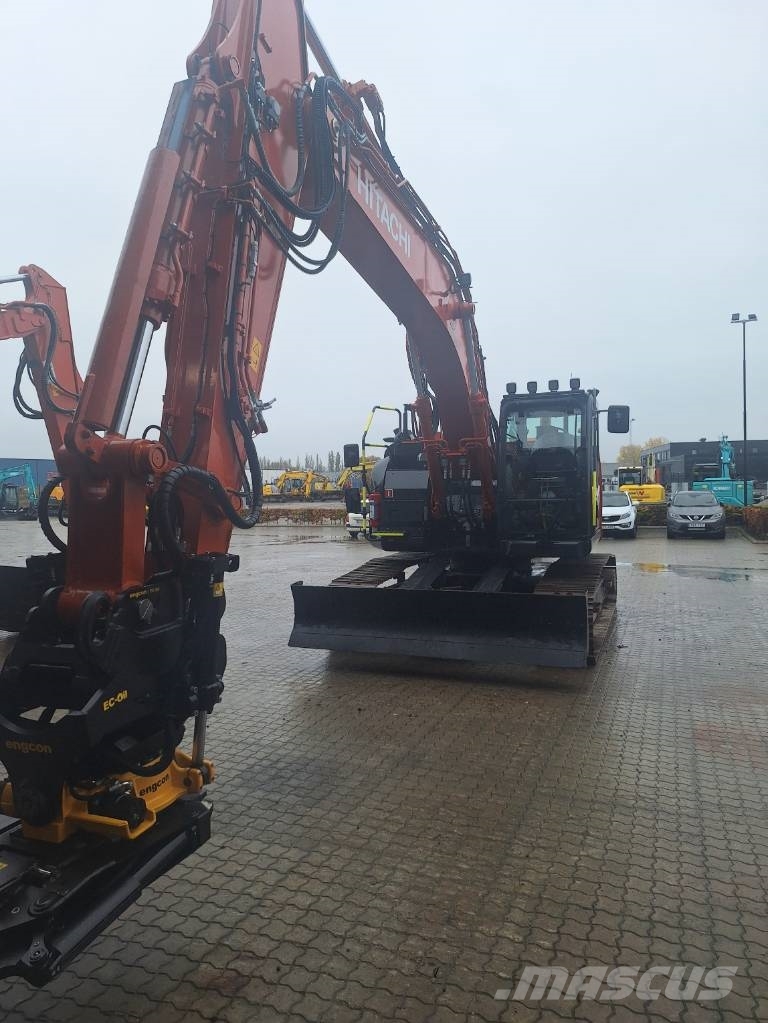 Hitachi ZX 225 US LC-7 MED BLAD , UTHYRES Raupenbagger