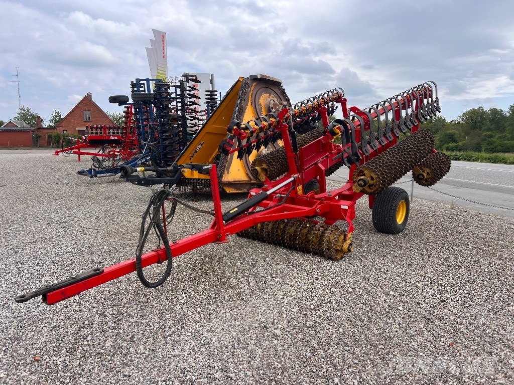 Väderstad Rexius8.2 Jyrät