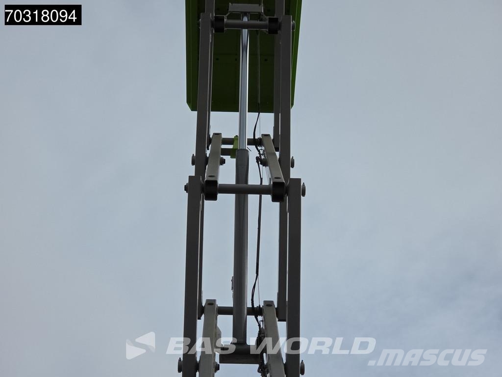 Zoomlion ZS1012AC-Li 10 M - Garantía de fábrica - Certifica رافعات الإنشاءات