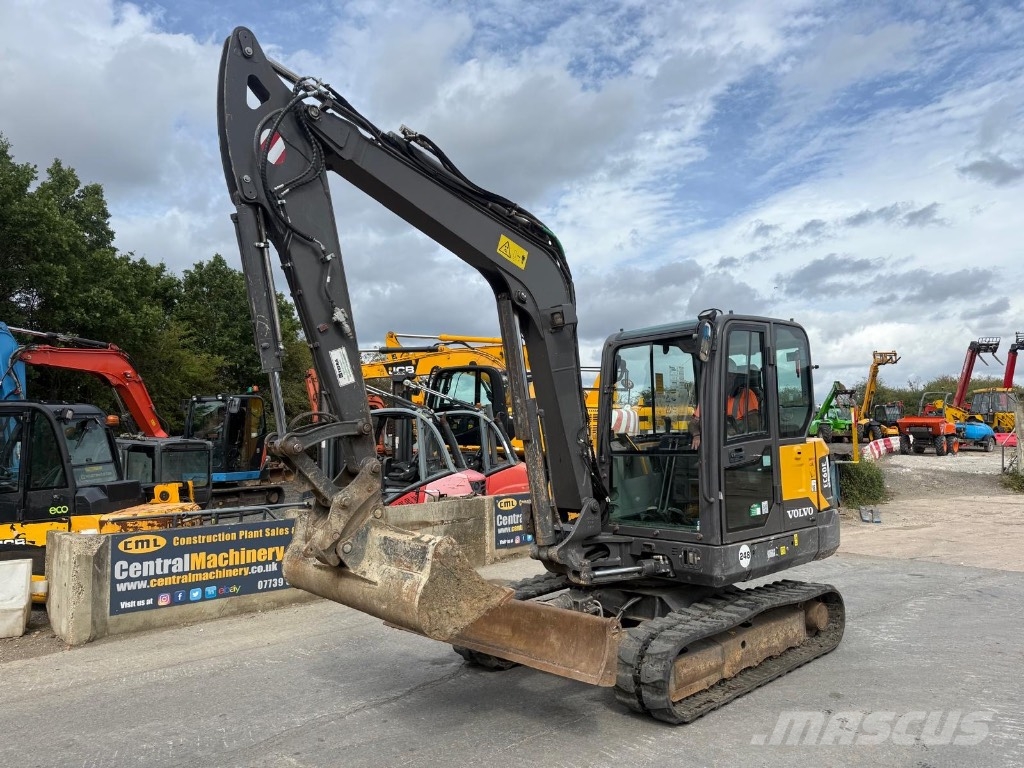Volvo EC60E 小型挖掘机