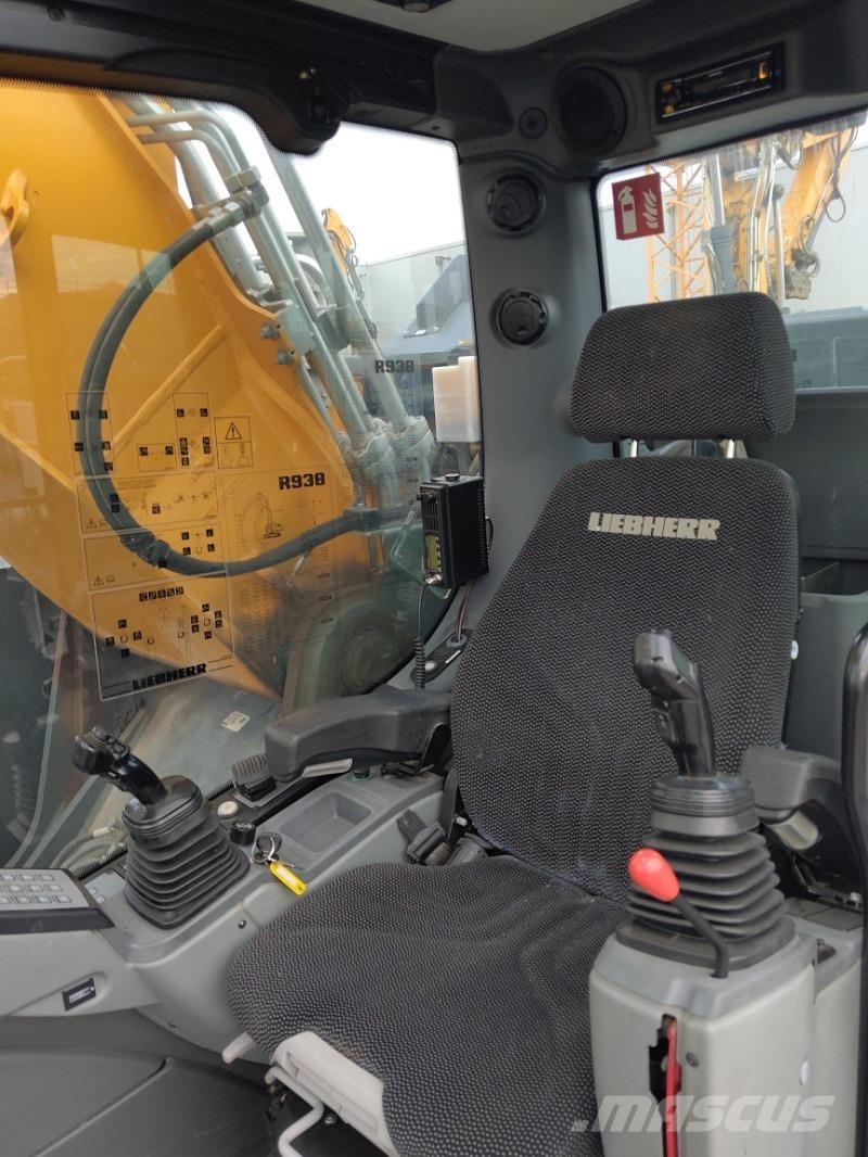 Liebherr R938 G8.0-D Roomikekskavaatorid