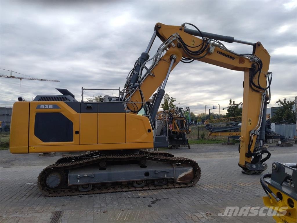 Liebherr R938 G8.0-D Roomikekskavaatorid