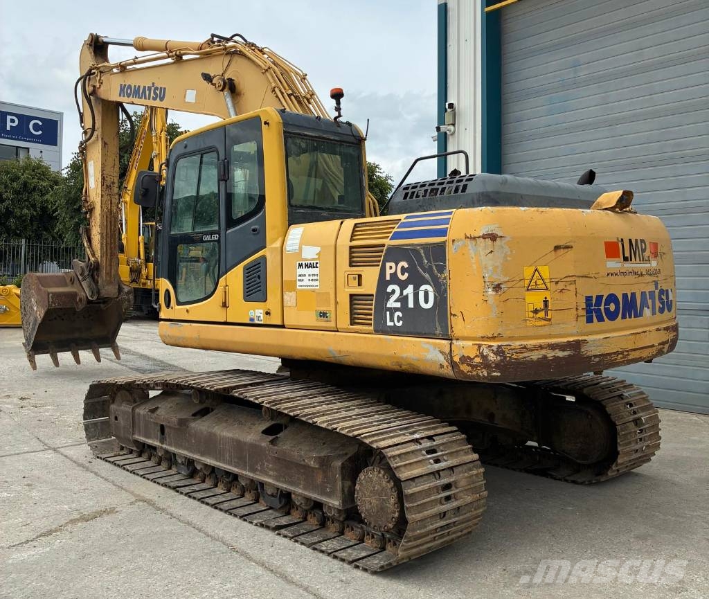 Komatsu PC 210 LC-8 حفارات زحافة
