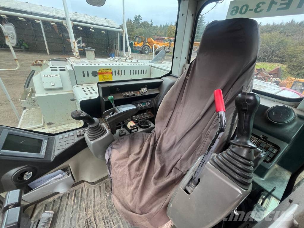 Takeuchi TB 2150 Crawler excavators