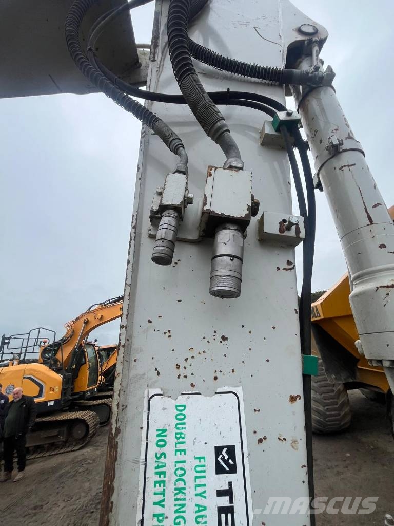 Takeuchi TB 2150 Crawler excavators