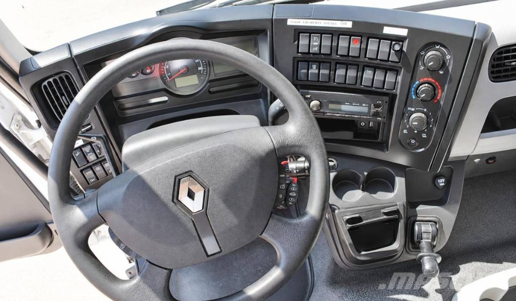 Renault D 240 DTI ---065 Kravas automašīnas - refrižeratori