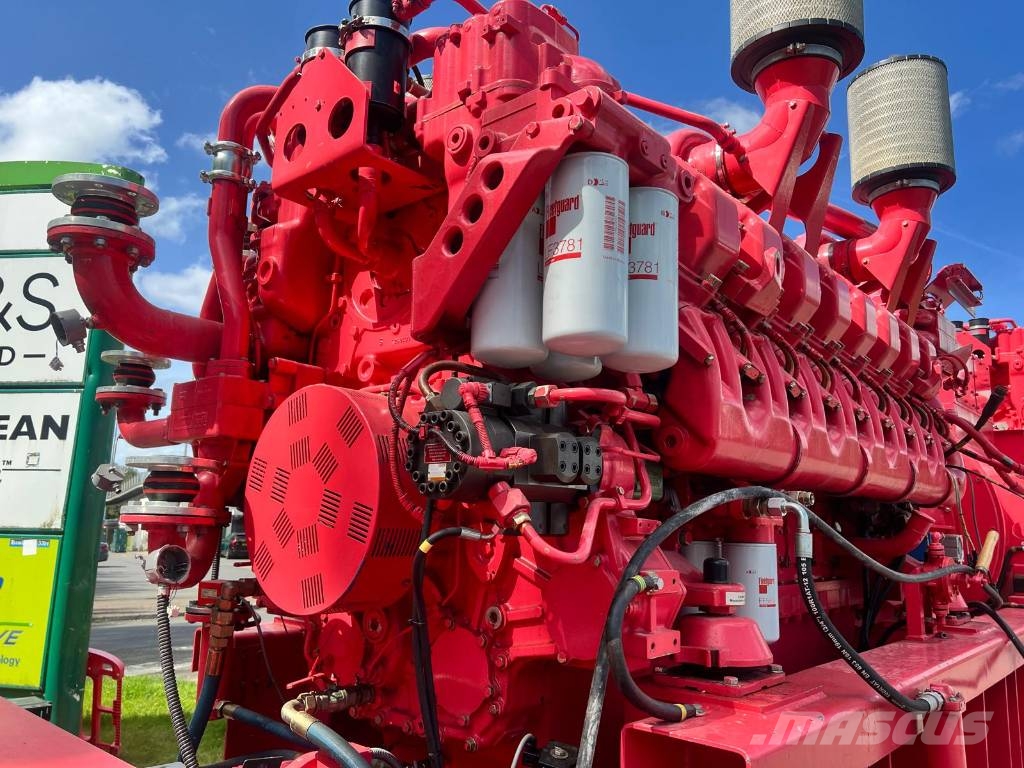  Piller 1100 KVA Gensets Diesel Generatorer
