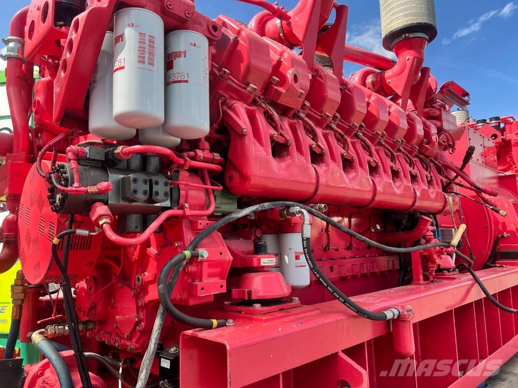  Piller 1100 KVA Gensets Diesel Generatorer