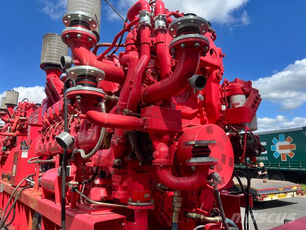  Piller 1100 KVA Gensets Diesel Generatorer