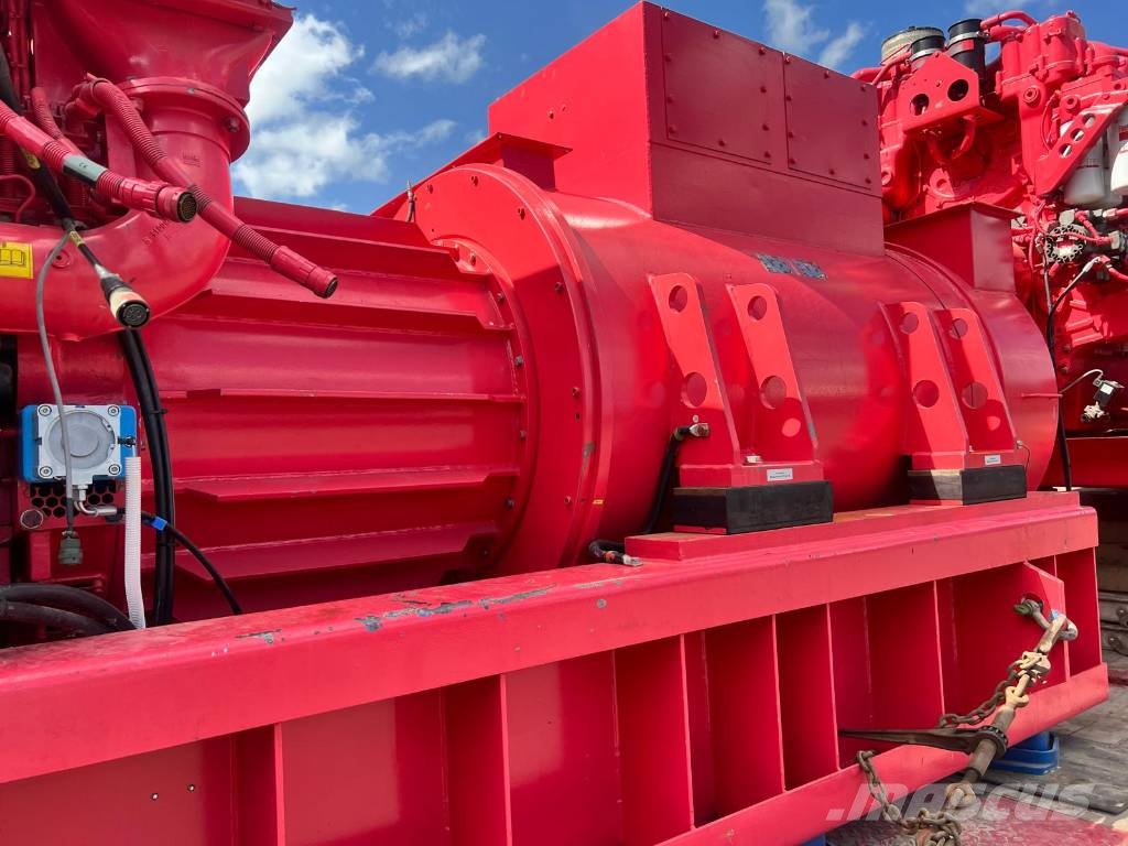 Piller 1100 KVA Gensets Diesel Generatorer