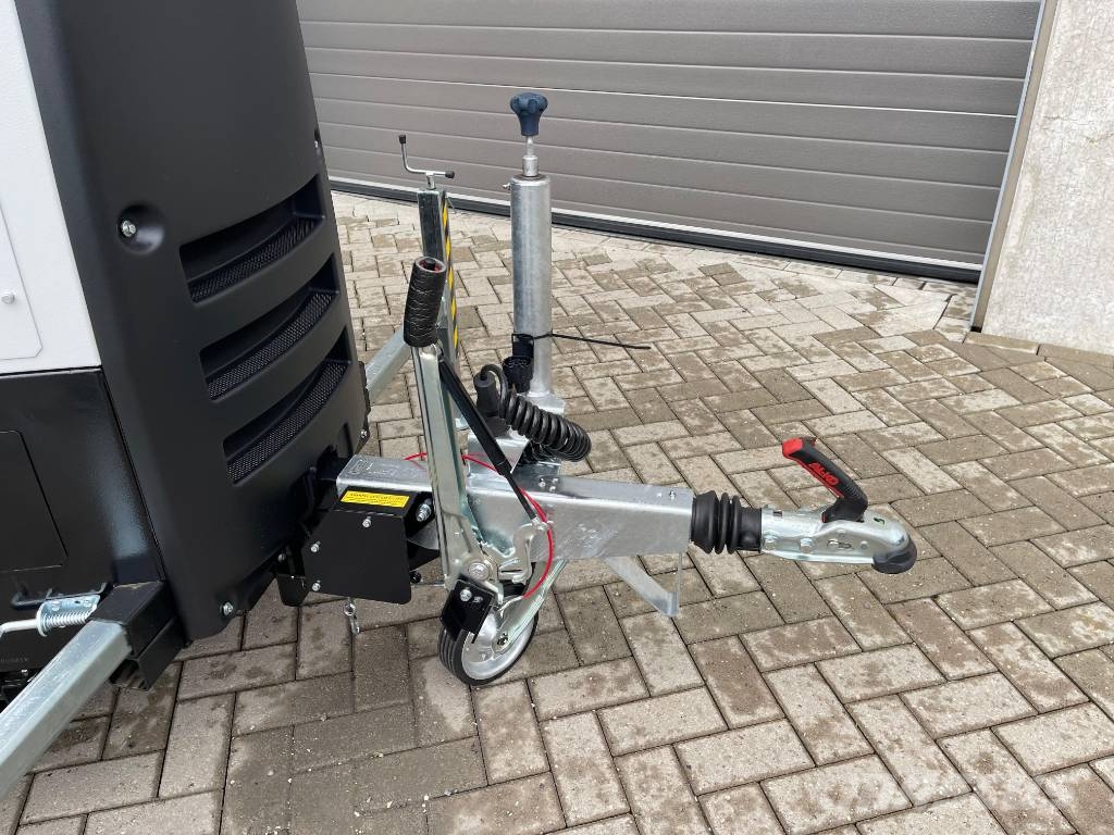 Trime X-RENT 6x320W-LED Mobiilsed valgustusseadmed