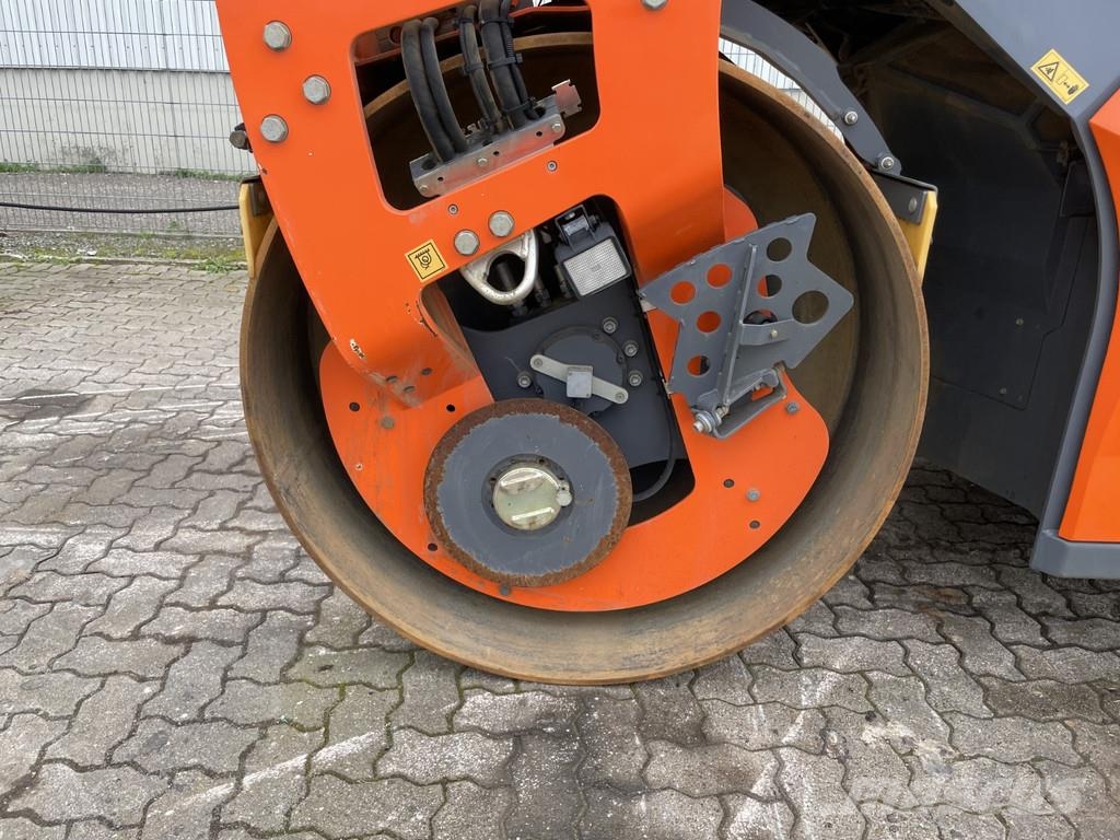 Hamm DV+ 70I VT-S Kombinované válce