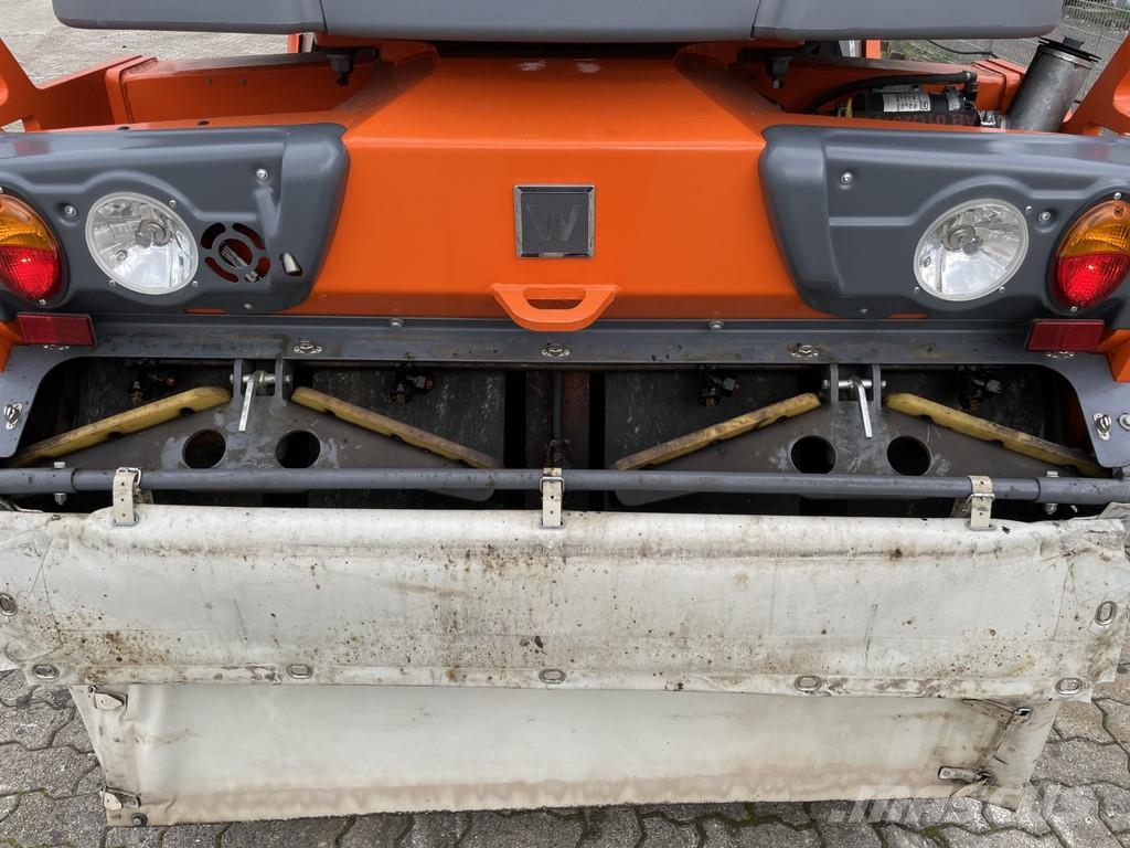 Hamm DV+ 70I VT-S Kombinované válce