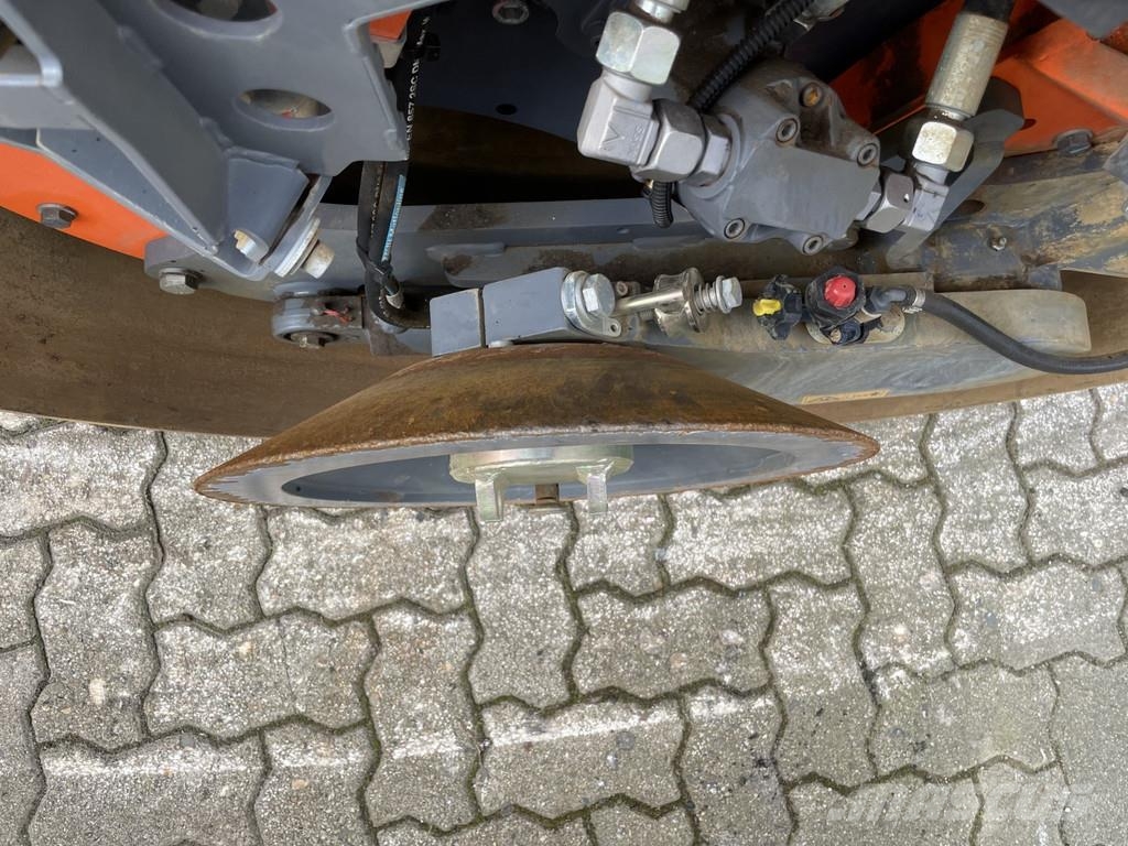 Hamm DV+ 70I VT-S Kombinované válce
