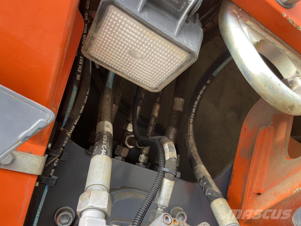Hamm DV+ 70I VT-S Kombinované válce