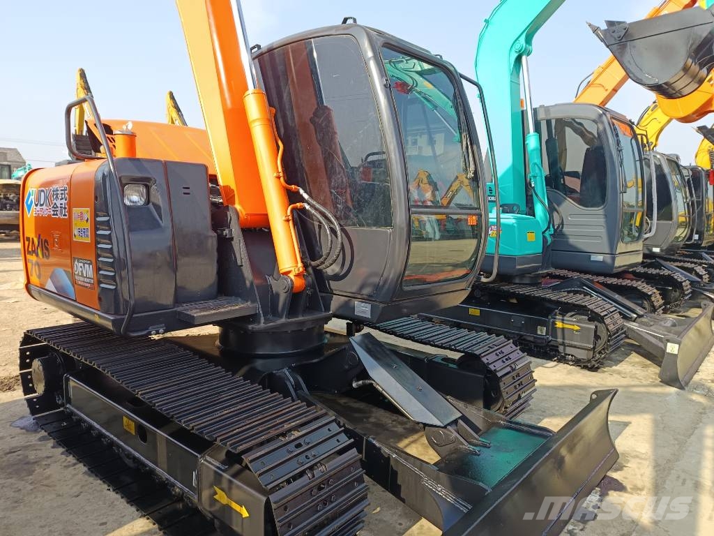 Hitachi ZX 70 Εκσκαφάκι (διαβολάκι) < 7t
