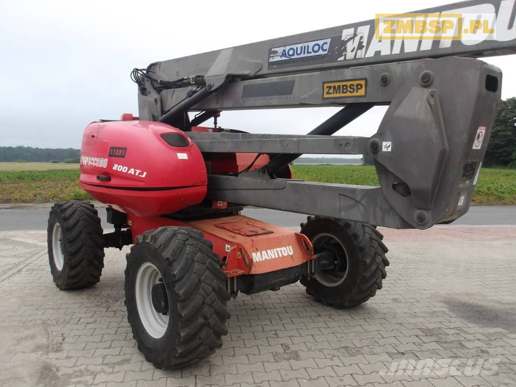 Manitou 200 ATJ Колінчаті підйомники