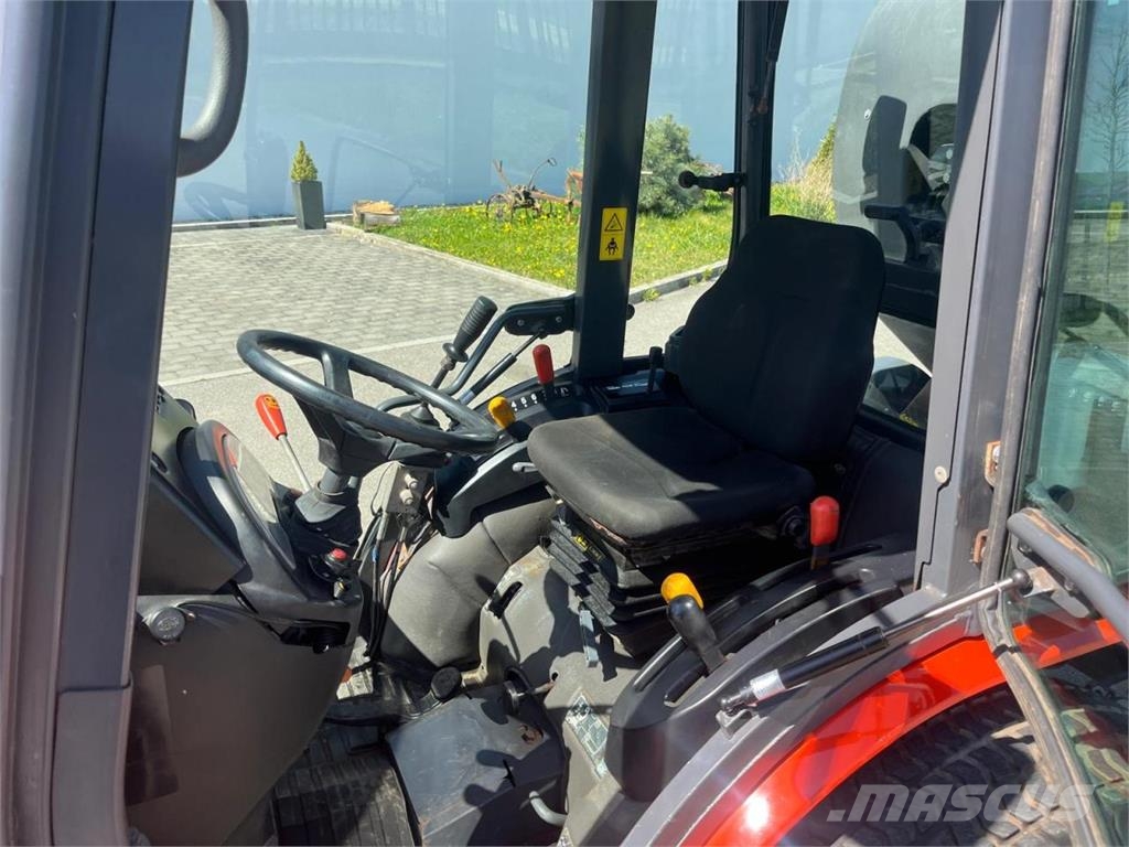 Kubota B3030, Rasenmähertraktor Pealseistavad niidukid