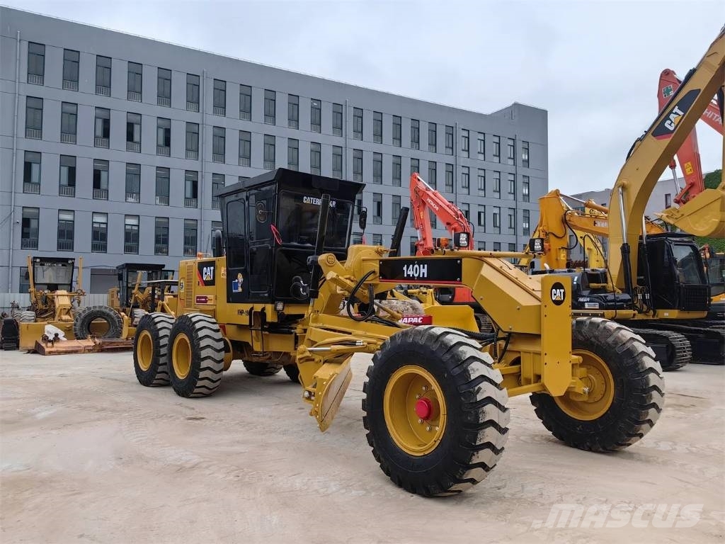 CAT 140 H Motoniveladoras