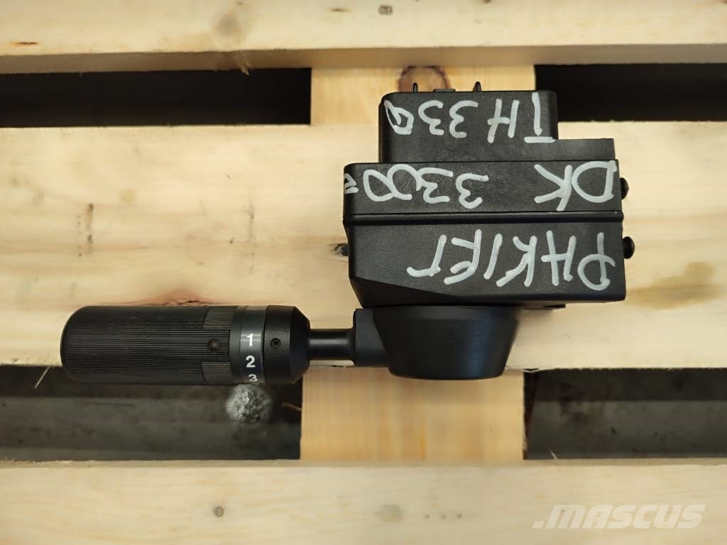 CAT Drive switch 2612208 CAT TH330 Kabinen