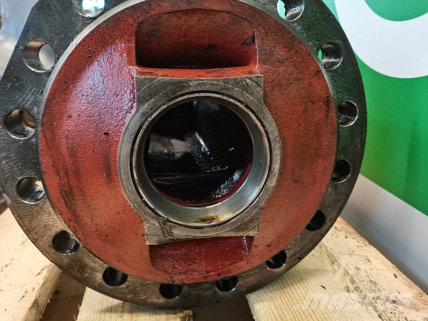 Volvo EW 160B APL-B745P4 front left case axle 軸