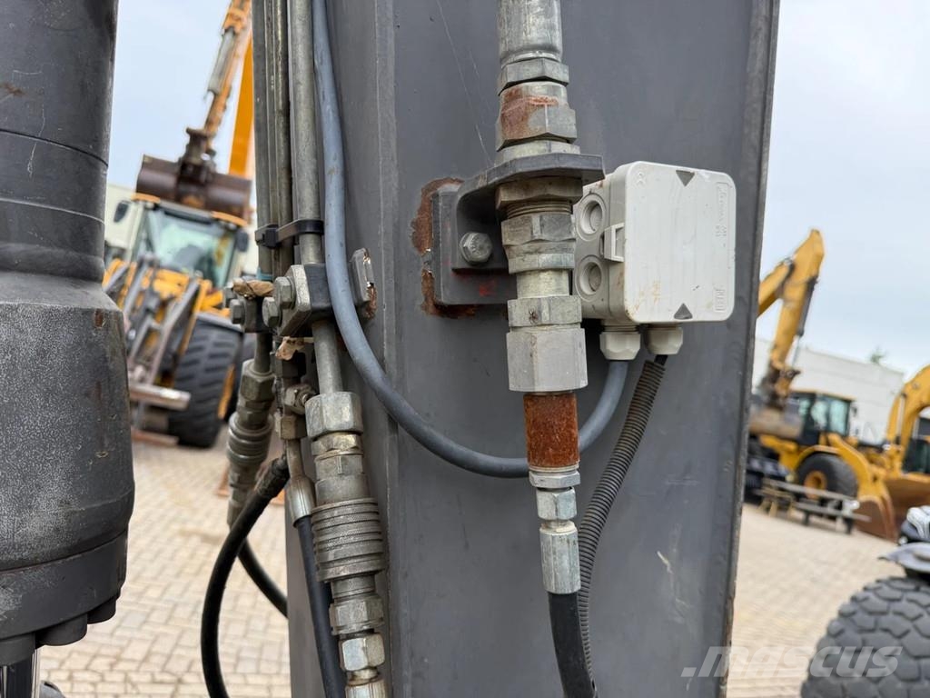 Volvo EW140B Ratiniai ekskavatoriai