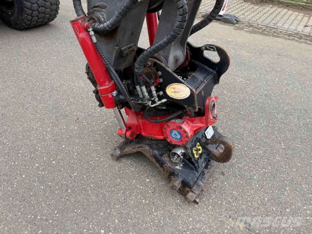 Volvo EW140B Ratiniai ekskavatoriai