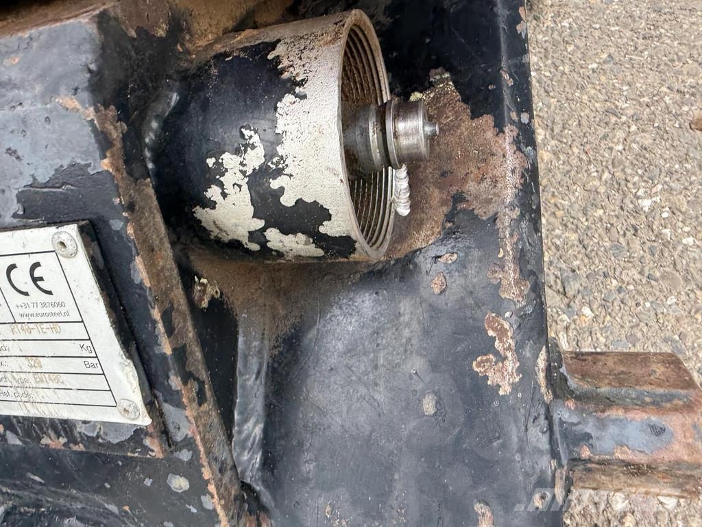 Volvo EW140B Ratiniai ekskavatoriai
