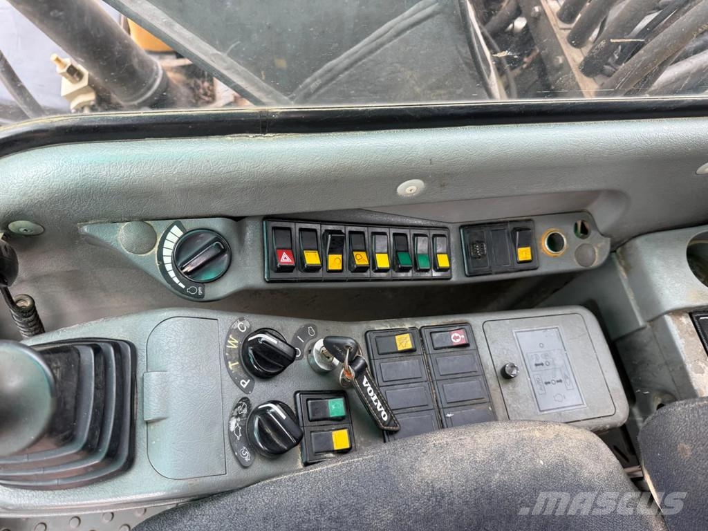 Volvo EW140B Ratiniai ekskavatoriai