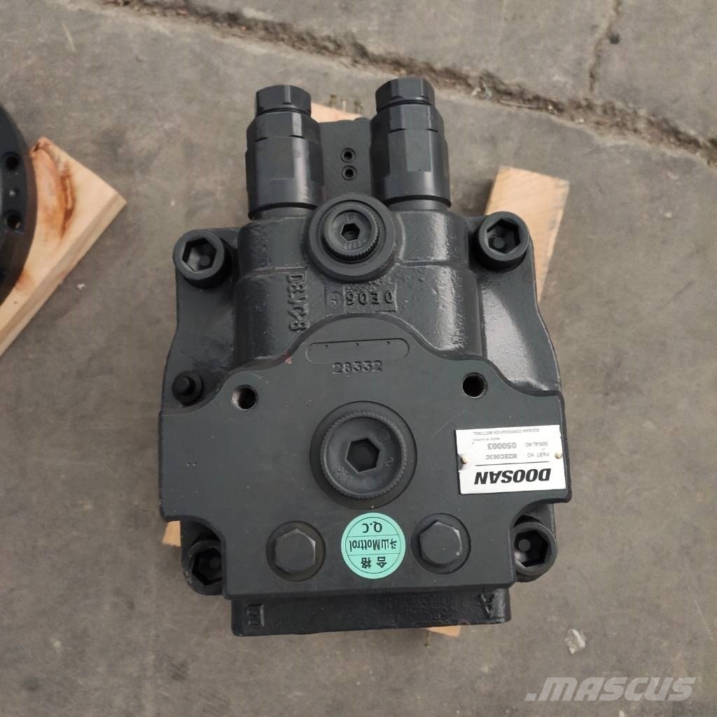 Doosan DX520 DX500 swing motor 170303-00105a K1000777A Transmisiones