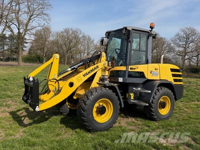 Yanmar V100 Cargadoras sobre ruedas
