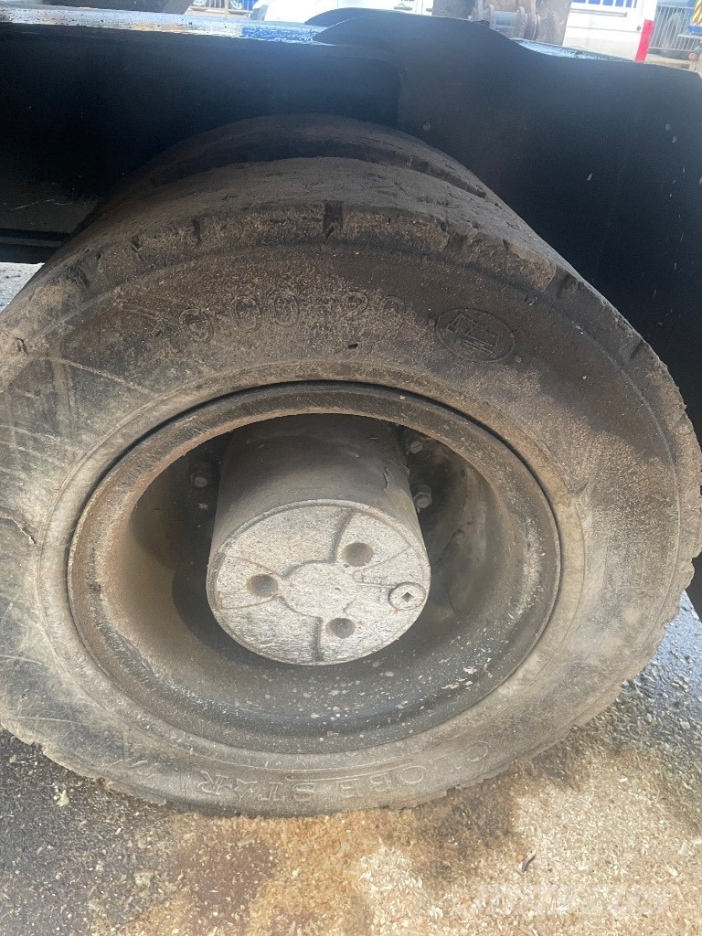 CAT 318 dmh معدات المواد - غير ذلك
