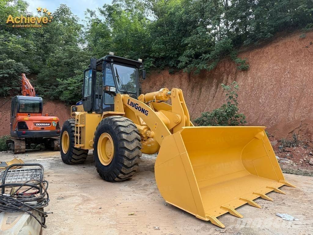 LiuGong CLG855N 輪胎式裝載機