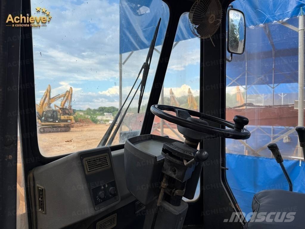 LiuGong CLG855N 輪胎式裝載機