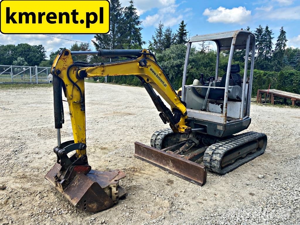 Wacker Neuson 28 Z3 Міні-екскаватори < 7т