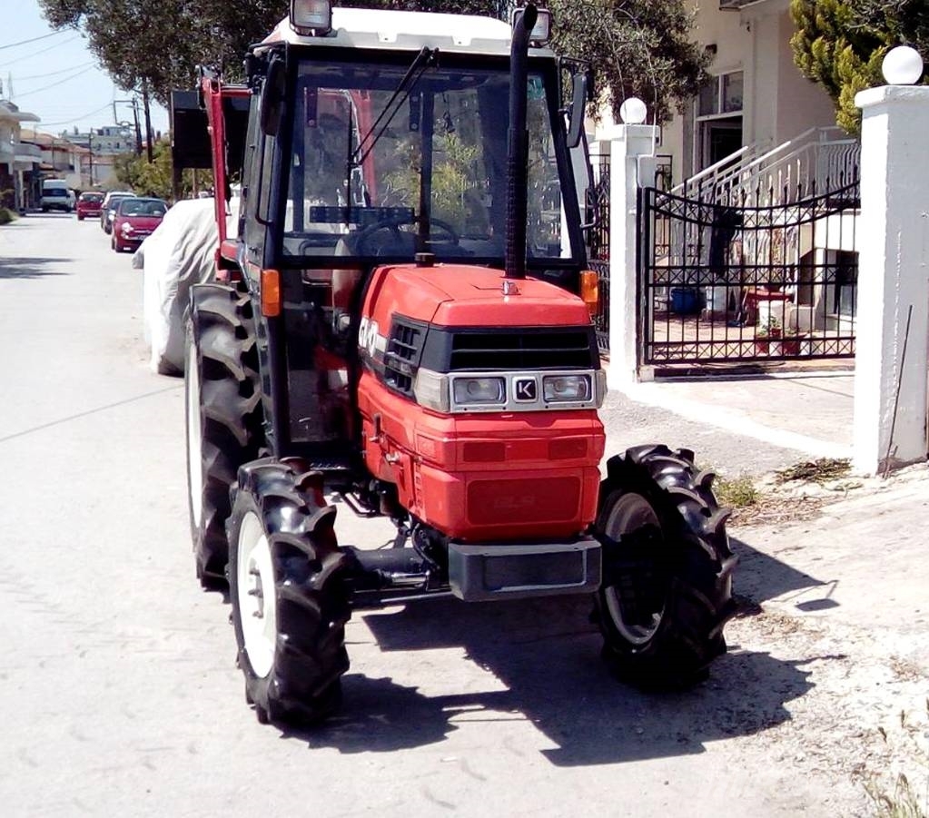 Kubota GL-40 με καμπινα AIR.CO Traktorok