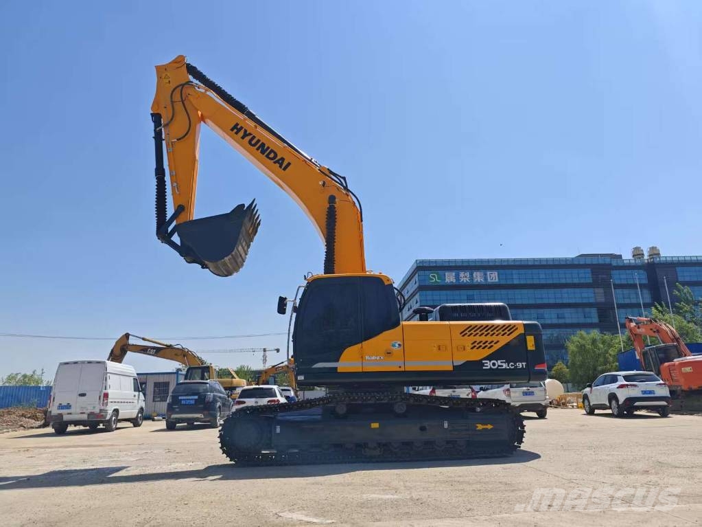 Hyundai 305LC-9T حفارات وسط 7 طن - 12 طن