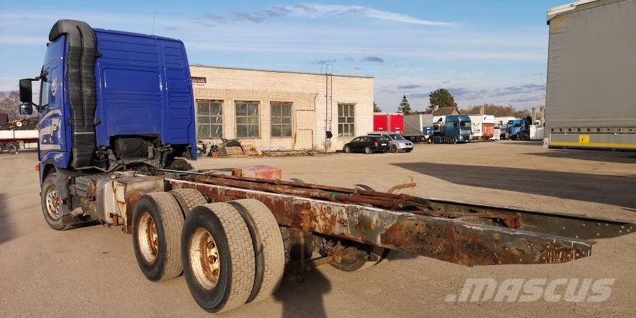 Volvo FH16 6X4 MANUAL with hydraulic Pojazdy pod zabudowę