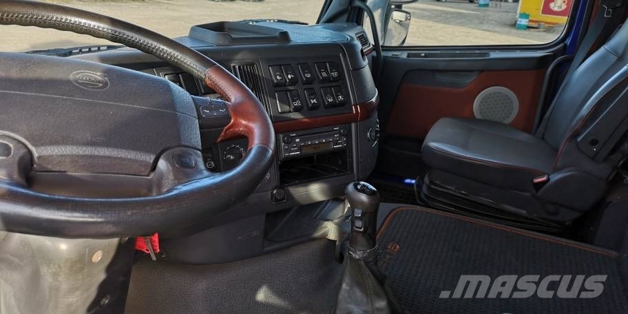 Volvo FH16 6X4 MANUAL with hydraulic Pojazdy pod zabudowę