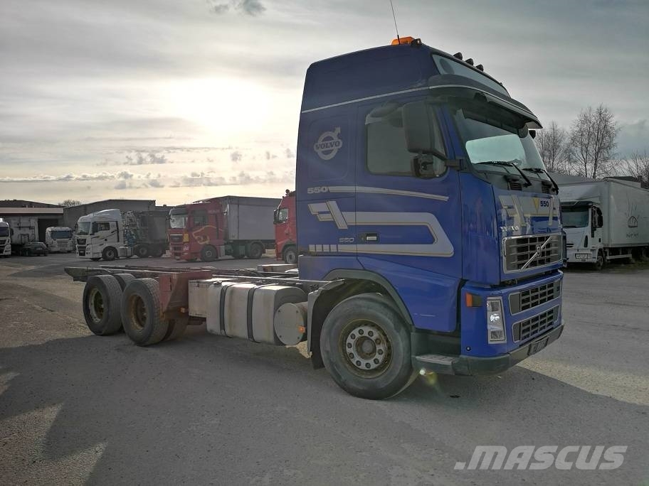 Volvo FH16 6X4 MANUAL with hydraulic Pojazdy pod zabudowę