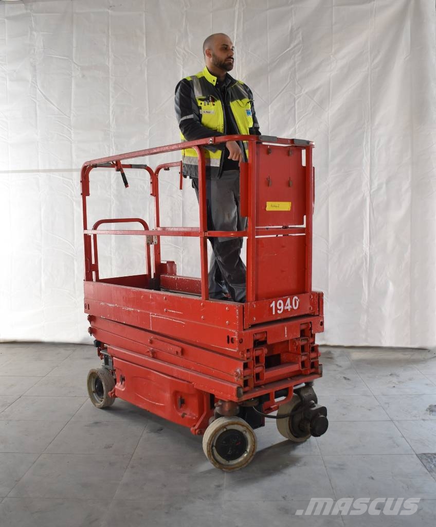 JLG 1930ES 剪叉式升降机