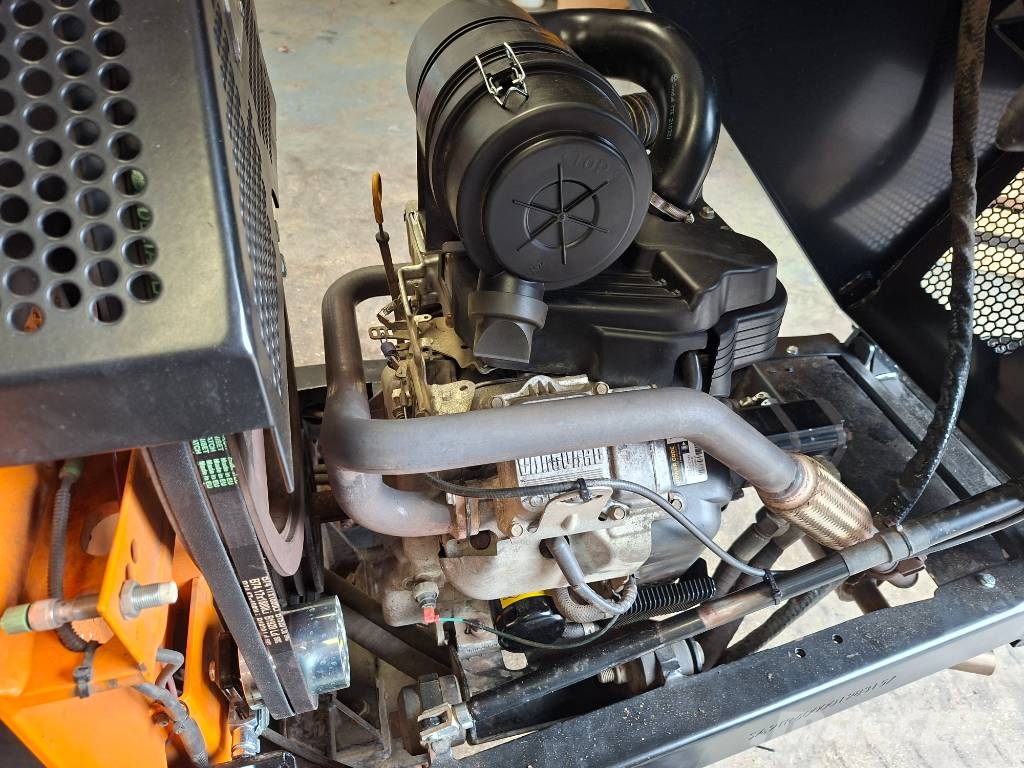 Forst TR6P ウッドチッパー