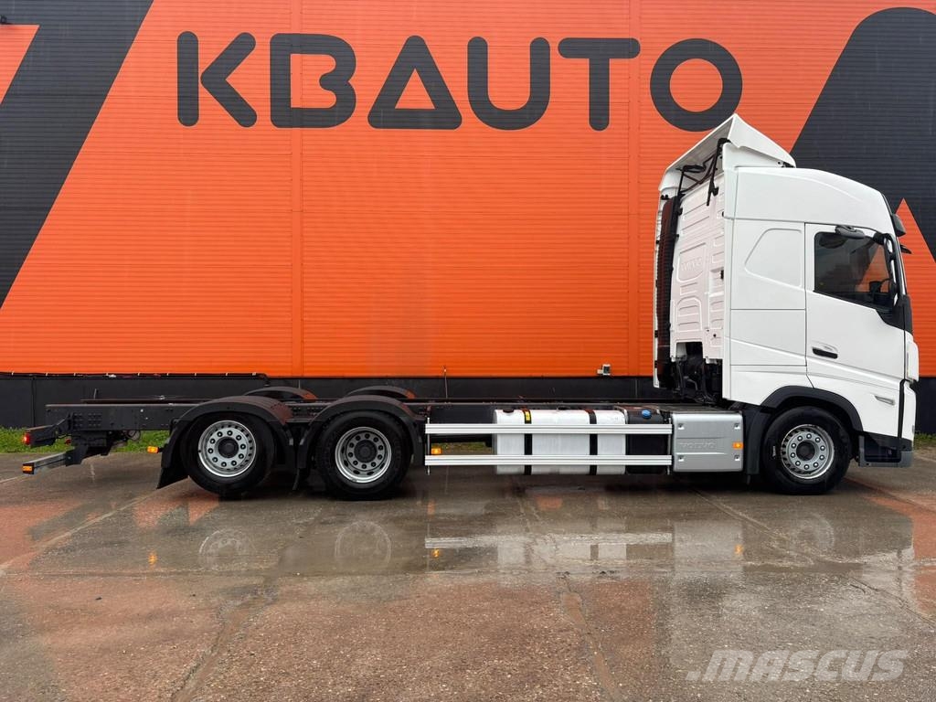 Volvo FH 500 6x2*4 ONLY 48282 km / DRIVING SCHOOL TRUCK Châssis cabine