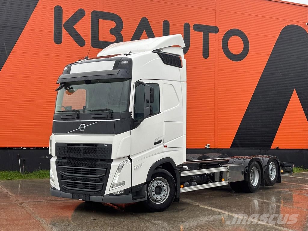 Volvo FH 500 6x2*4 ONLY 48282 km / DRIVING SCHOOL TRUCK Châssis cabine