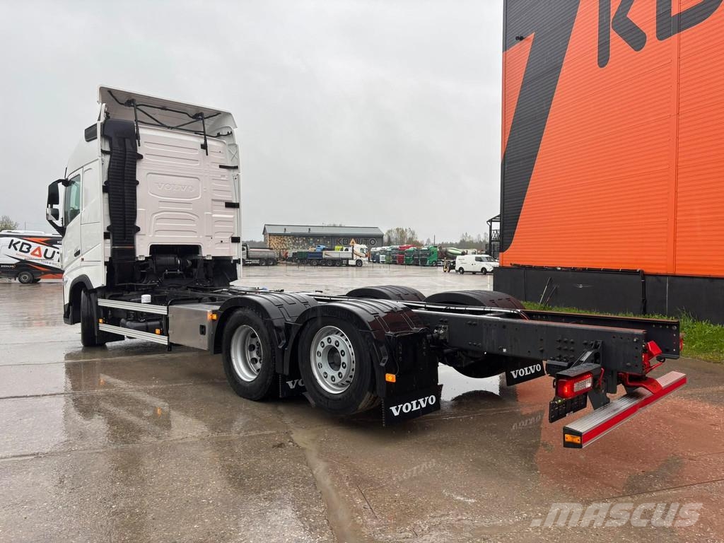 Volvo FH 500 6x2*4 ONLY 48282 km / DRIVING SCHOOL TRUCK Châssis cabine
