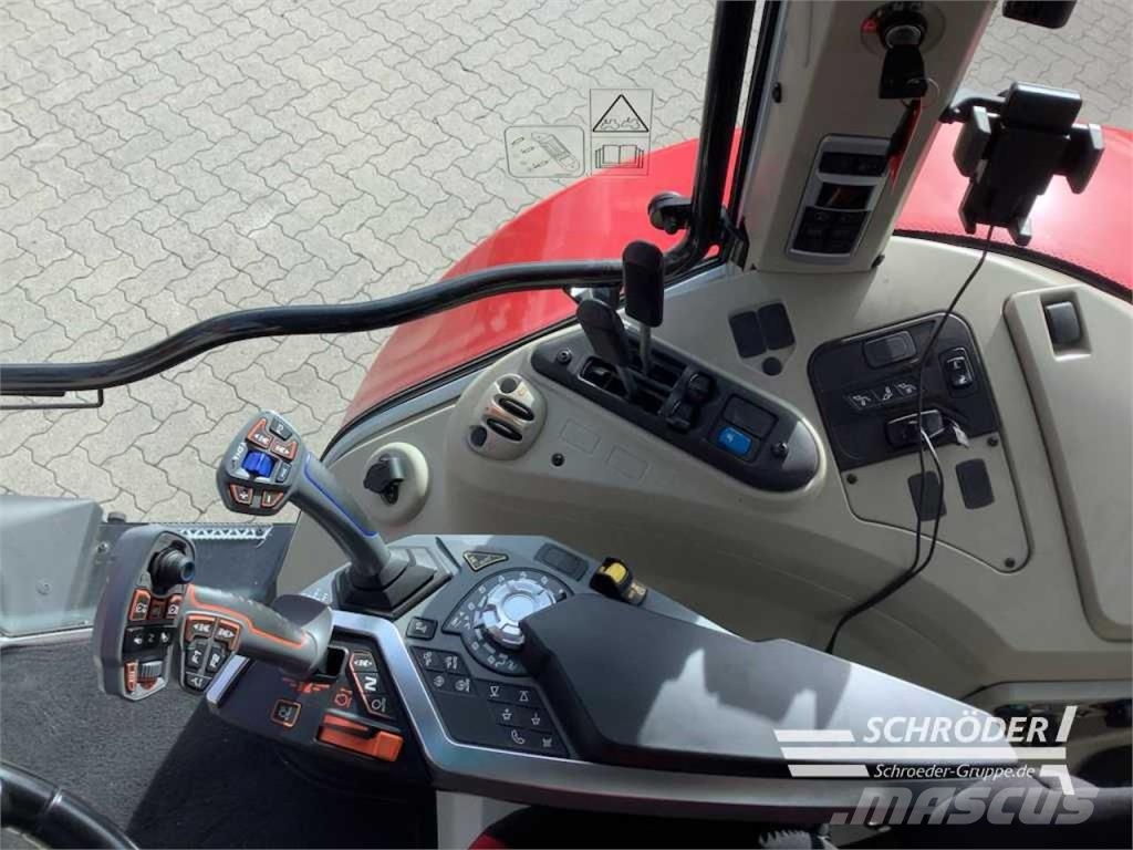 Massey Ferguson 5S.135 DYNA-6 EFFICIENT Tractoren
