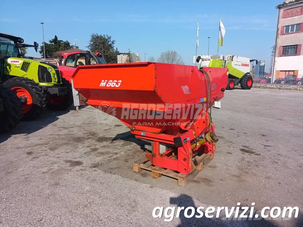 Kuhn MDS 735 Împrastierea mineralelor