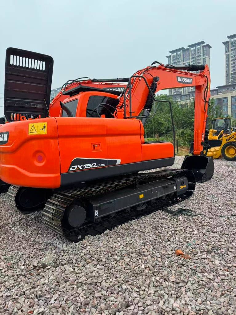 Doosan DX150Lc—9C حفارات وسط 7 طن - 12 طن